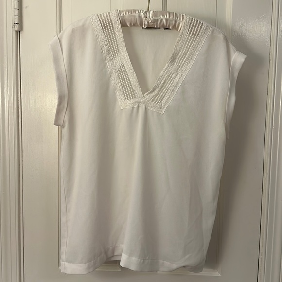 Silly white/cream blouse with neck detail - Halogen Sz Petite Large - Picture 1 of 3